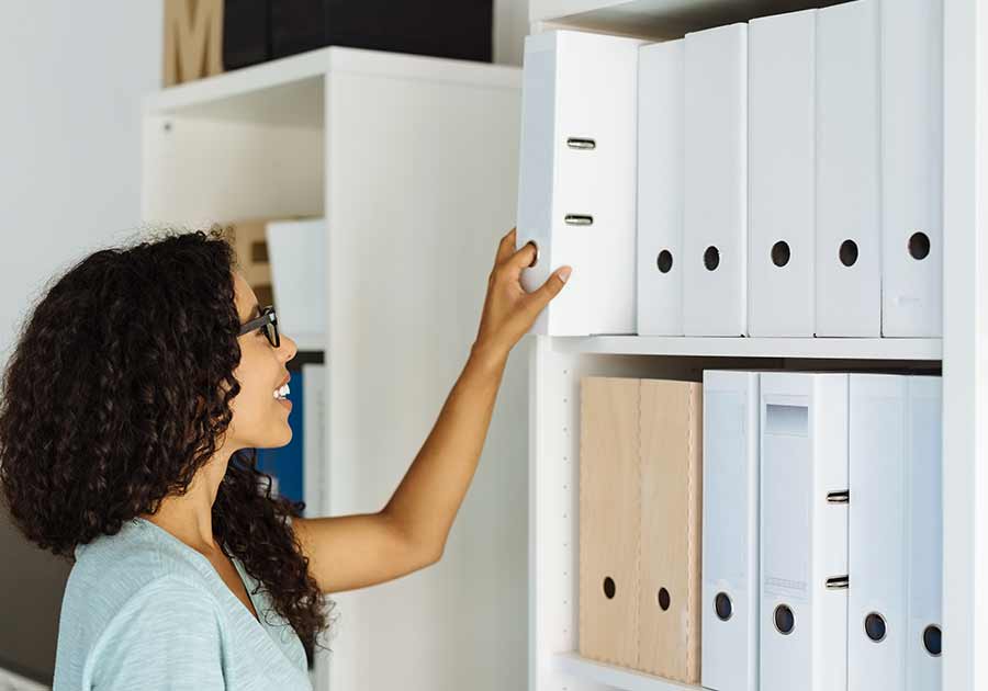 Conserver les archives de documents en association